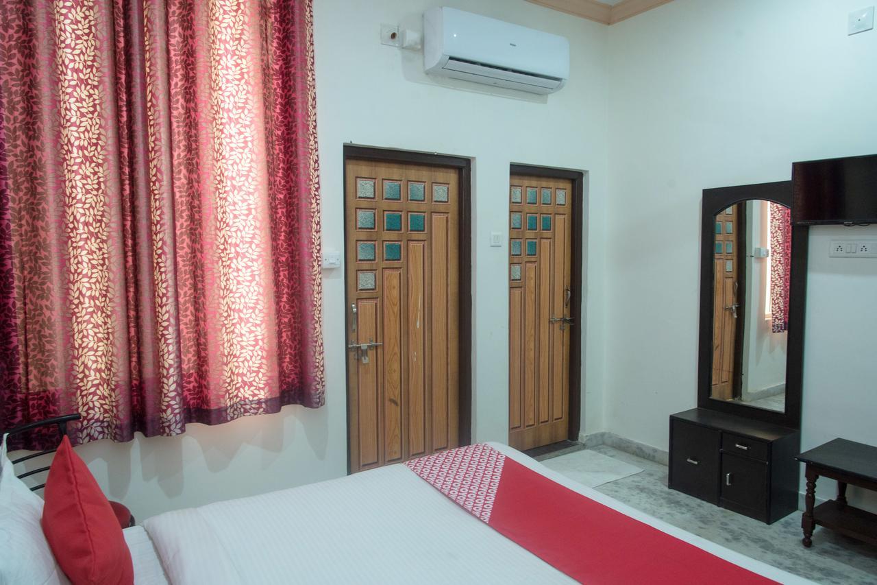Oyo 11743 Hotel Shree Krishna ウダイプル エクステリア 写真