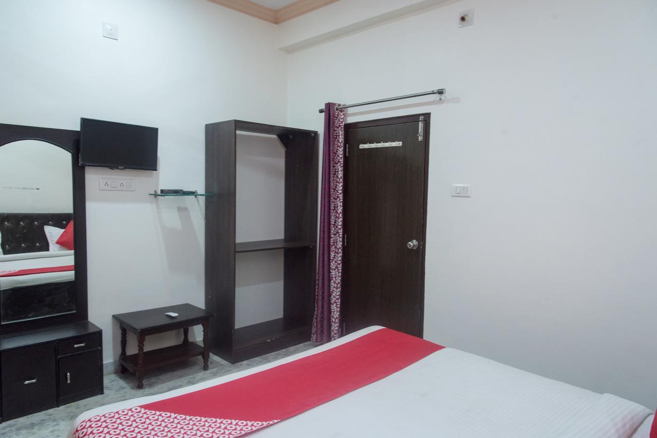Oyo 11743 Hotel Shree Krishna ウダイプル エクステリア 写真